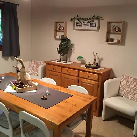 度假居 Chalet Chrisje